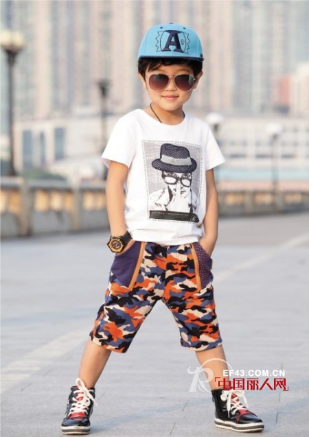 男童T恤搭配 T恤配什么裤子 T恤最经典装扮