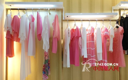 恭祝图案女装惠州博罗专卖店盛大开业