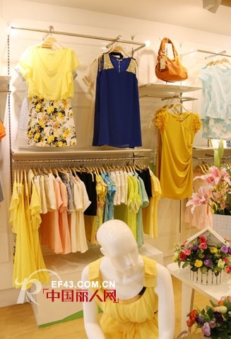 热烈祝贺淑女时代东莞长安又一家新店签约