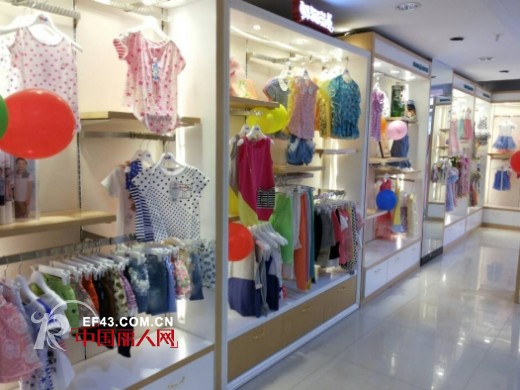 虹猫蓝兔童装新疆阿勒泰店盛大开业