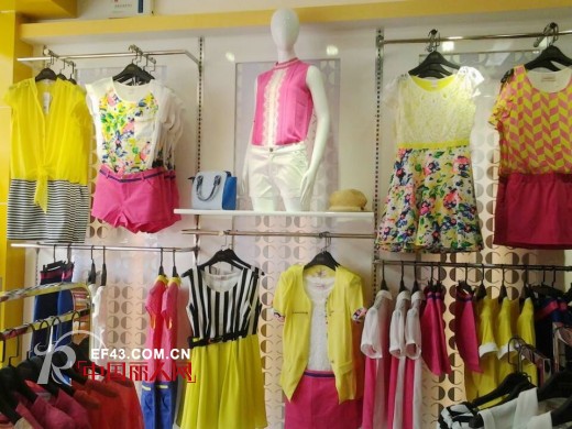 热烈庆祝城市衣柜东莞虎门镇口店隆重开业