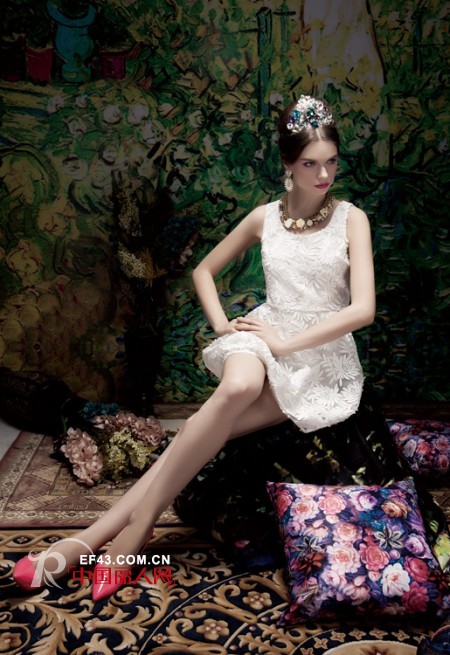 迪斯廷.凯女装夏季无袖短裙新款搭配推荐