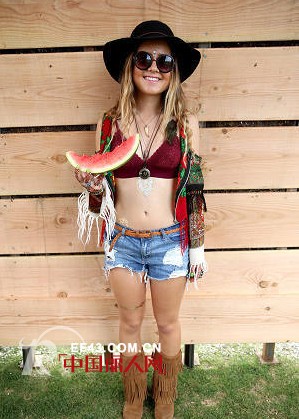 2014年科契拉音乐节 看外国妞去音乐节都怎么穿!