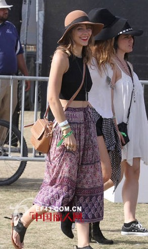 2014年科契拉音乐节 看外国妞去音乐节都怎么穿!