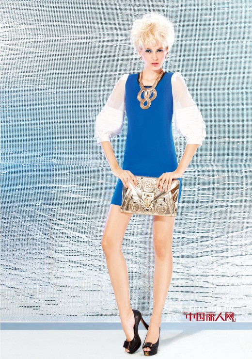 楚阁TRUGIRL旗下女装——楚诗轩TRUFASHION套装穿出洋气