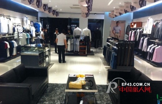 柒牌男装天津市东方红路新店盛大开业