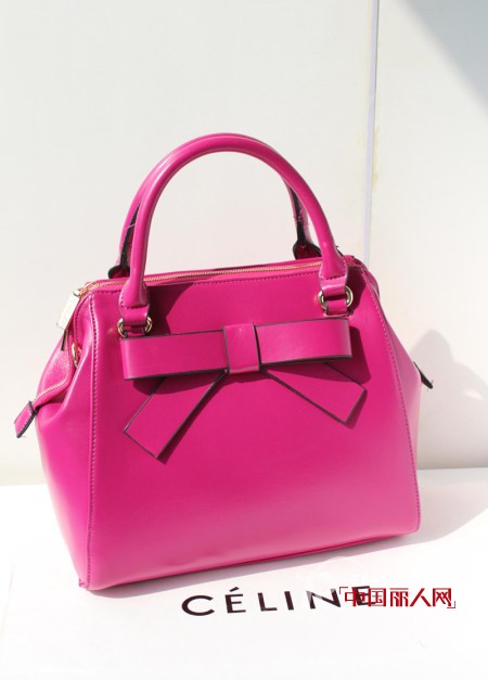 今年夏天流行什么包 蝴蝶结包包好看吗