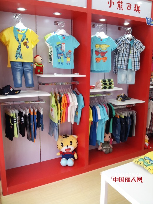 热烈祝贺小熊B琪上海国贸与浦东店盛大开业