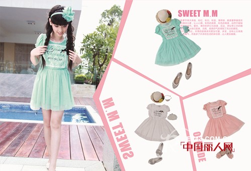 小少女美翻了——小清新连衣裙清甜美搭秀