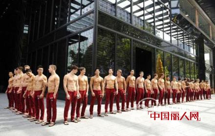 男神批量降临助阵 Abercrombie & Fitch内地首家旗舰店落户上海