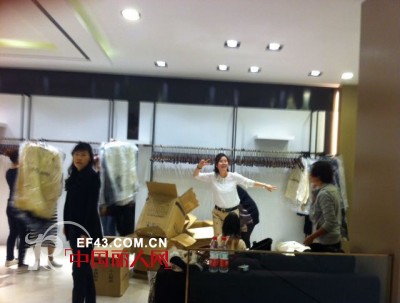 凯伦诗 - karen shen