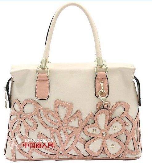 时尚包包夏季新款 浮雕花朵手提女包尽显女人味