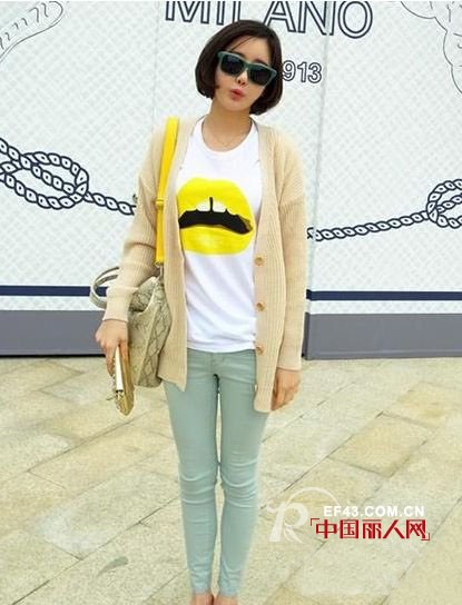 清新韩国风气 氧气美女示范小清新服装搭配