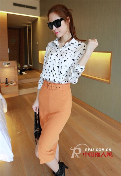 五一过后穿什么衣服上班 半身过膝包臀裙搭配什么上衣