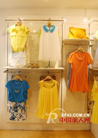 热烈祝贺淑女时代女装成功签约贵州铜仁店