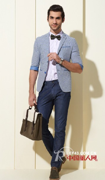 如何挑选适合的西装