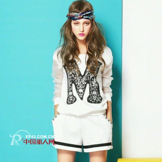 五月减肥正当时 宽松休闲服装最适合减肥女