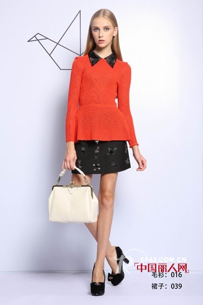 夏季红色单品怎么搭配好看 黑红撞色迎接激情夏季