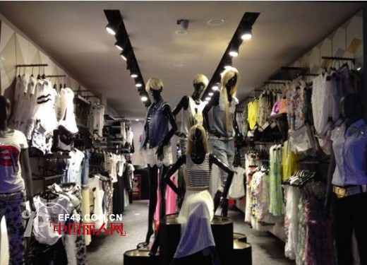 热烈祝贺艾丽莎五一期间新开业店铺生意兴隆,财源广进