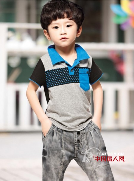 立领T恤款式搭配 立领T恤怎么搭配比较帅气