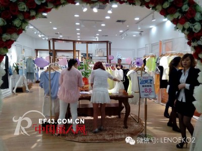 lenoeko喜迎五一 祝贺湖南常德澧县店成功开业