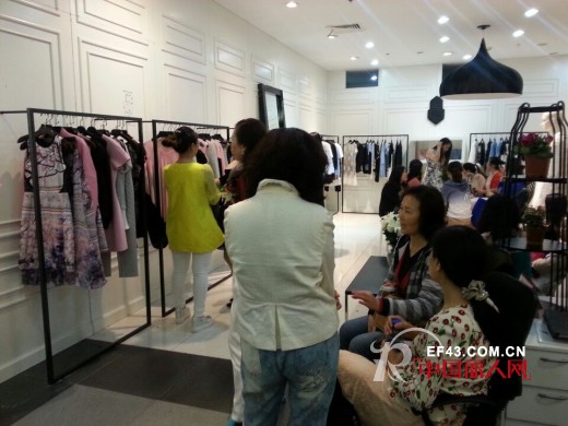 Meitler 玛泰迩女装2014秋冬新品发布会成都站今日起航