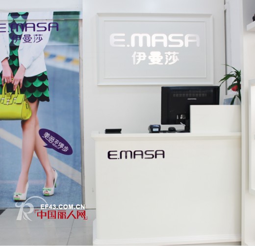 大众女鞋市场呈快时尚趋势 伊曼莎诚招代理加盟