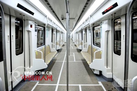 长沙地铁开通 来访耶丽雅更便捷