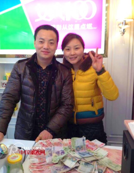 女人100内衣加盟商开业当天业绩破万 创良好开端