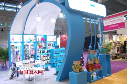 摩特神内衣品牌参加深圳内衣展 获得一致好评