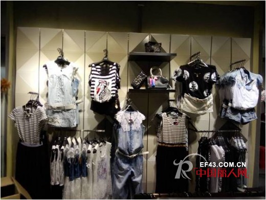 艾丽莎女装深圳市圳美市场店,广州市花都区狮岭店开业