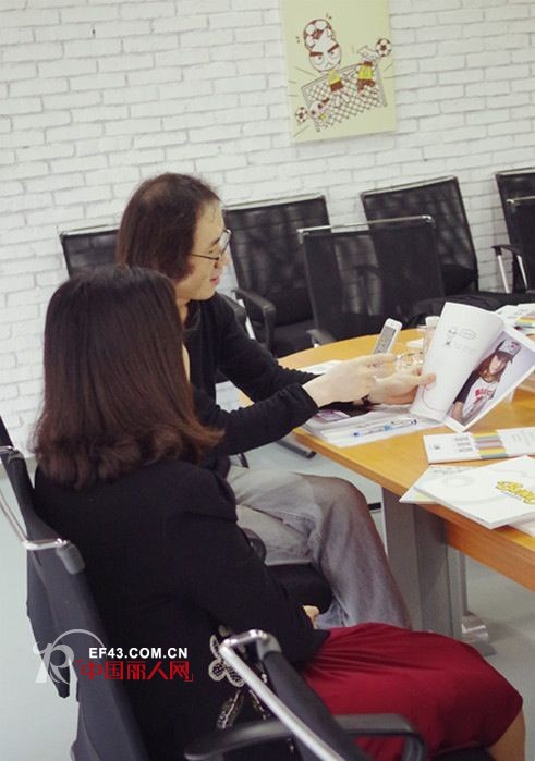 共青团广东省委书记曾颖如一行参观缤果动漫童装