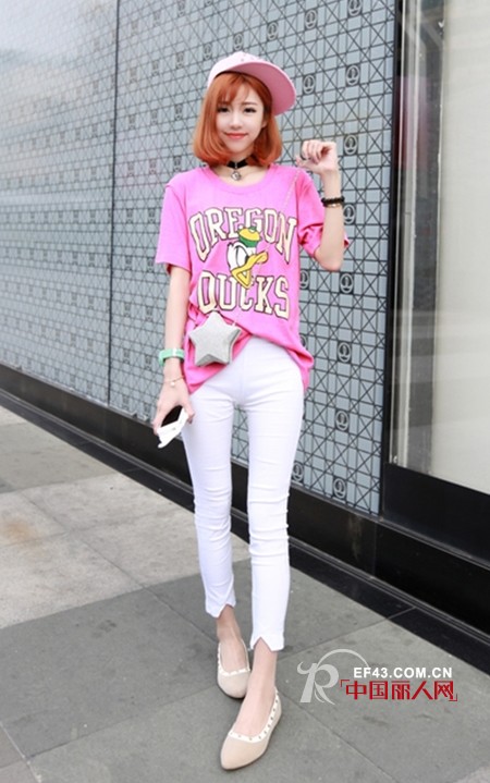 小脚裤如何搭配 做个时尚长腿美女