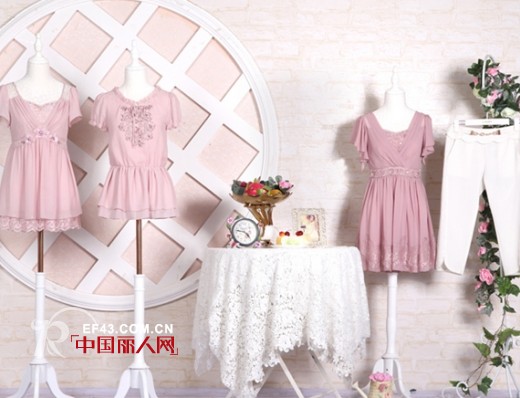 紫色的感性魅力 紫色搭配创建与众不同的情调