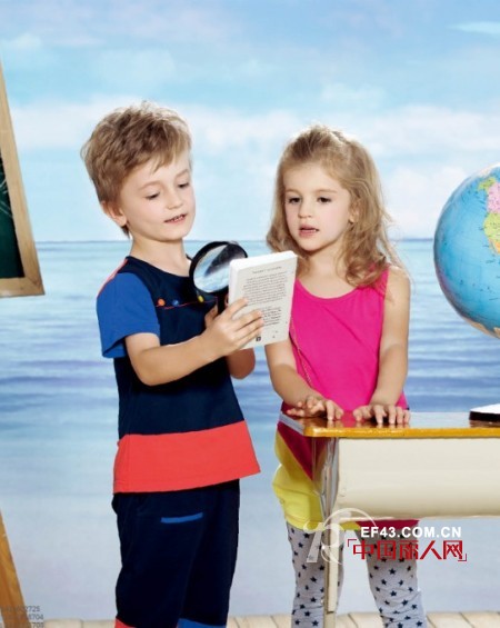 夏季拼接服装款式搭配 童装拼接T恤搭配