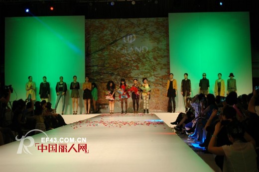 热烈祝贺朵兰帝“玄·尚”2014秋冬时装发布会圆满落幕