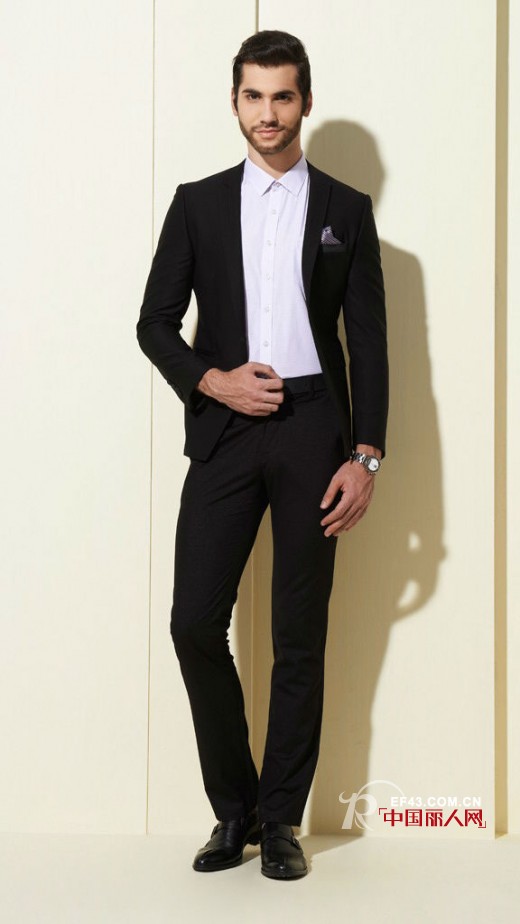 春夏季节男士怎么穿搭有型 男士夏季穿衣搭配