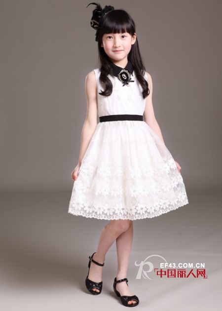 公主裙搭配 白色连衣裙夏装搭配 小公主连衣裙无法拒绝的美