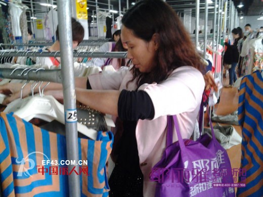 课上培训,课下实操——耶丽雅为加盟商打造绿色学习通道