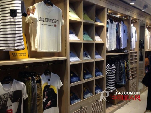 热烈祝贺香港时尚男装LeeLeith李蕾斯品牌莘塍专卖店隆重开业