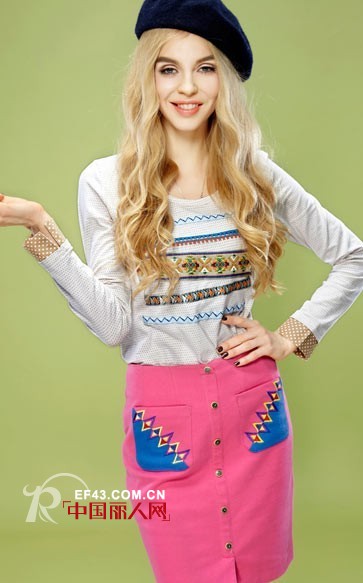 如何穿出街头风 街头风T恤搭配