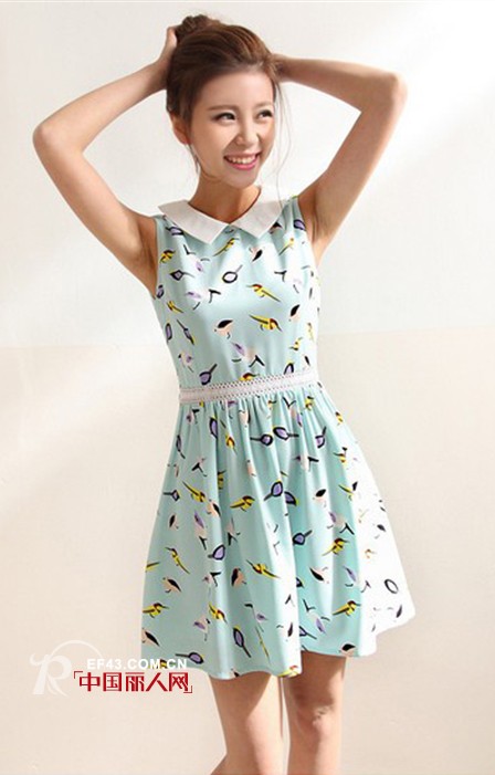 娃娃领夏季连衣裙娃娃领连衣裙无袖修身版