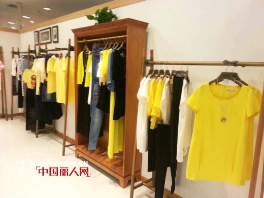 普普风女装内蒙古赤峰店5月23日盛大开业