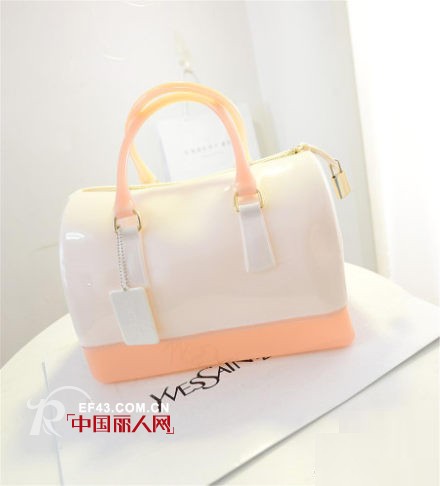 什么是果冻包糖果色包包强力推荐