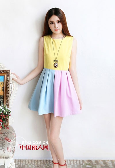 夏季什么颜色的连衣裙显白黄色连衣裙夏季无袖新款