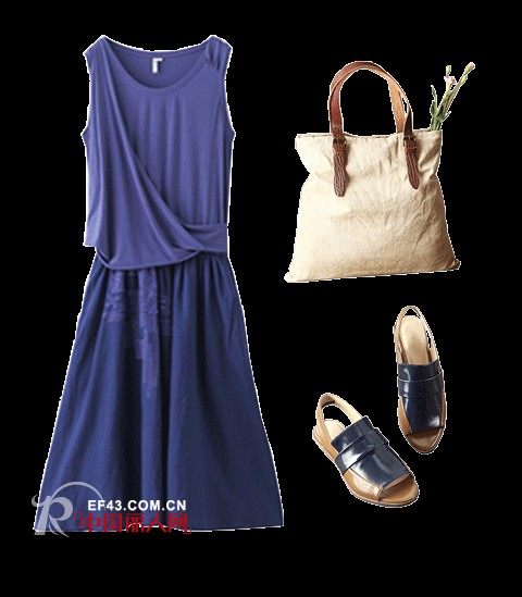 初夏的文艺装扮 宝蓝色与米白色雪纺裙携领潮流色