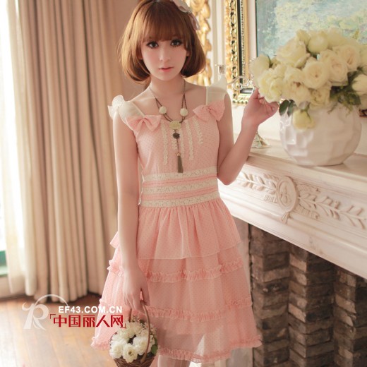 洛丽塔风格分类甜美洛丽塔,古典洛丽塔风格