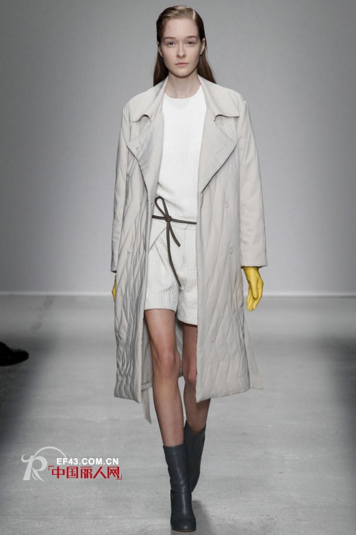 克里斯汀·万诺斯2014秋冬新品　和谐自然色尽显摩登