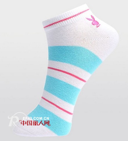 条纹裙什么样的好看 条纹聚拢型内衣 条纹撞色短袜新款