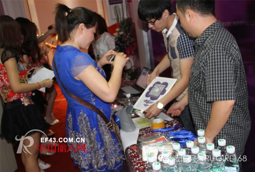 楚阁TRUGIRL“秋日幻想”2014年秋季新品发布会开幕